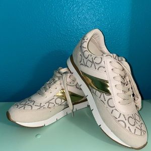 Calvin Klein Tea Sneakers